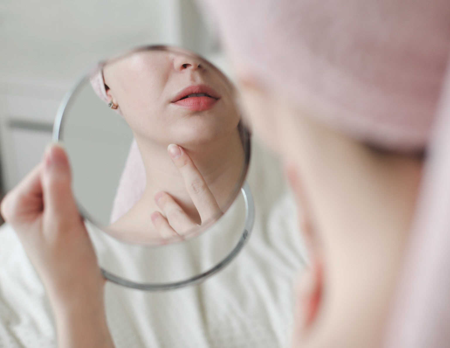 Hormone und hormonelle Stoffe in Kosmetika – Was steckt wirklich drin?